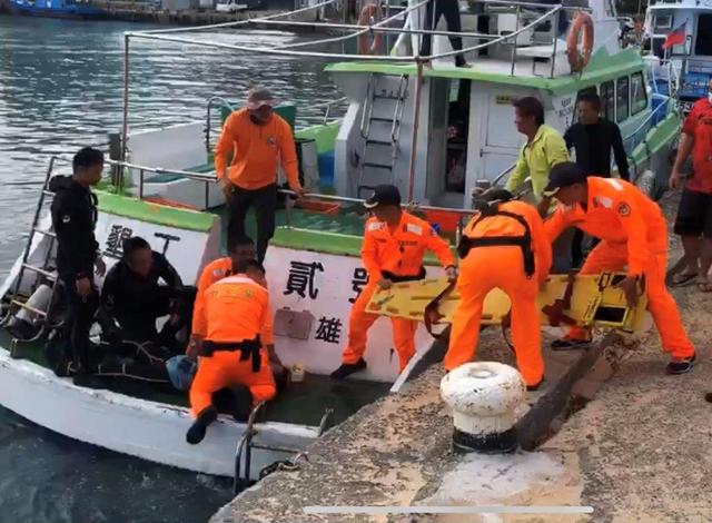 潛水客墾丁南灣溺水 送醫搶救後宣告不治