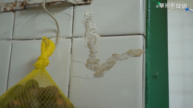 住戶控訴鄰近建案 開挖過深害屋傾斜