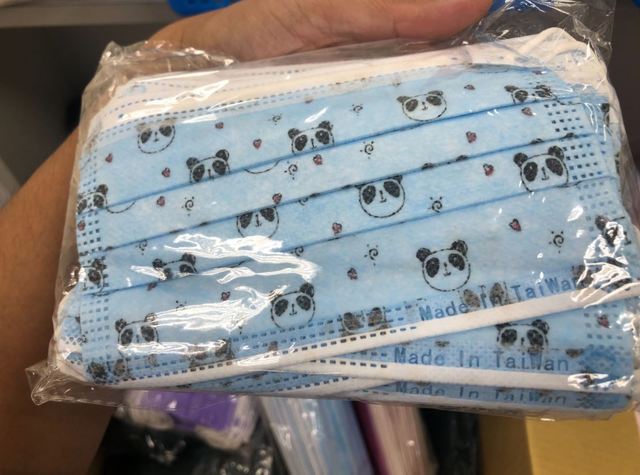 防止偽標MIT口罩流竄 基隆關9月至今銷毀超過百萬片