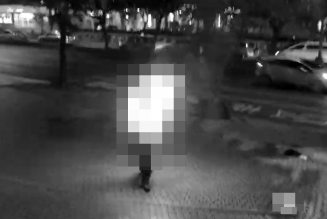 【更新】中天電視台前自焚 7旬翁插管後送加護