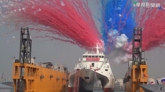 國造｢安平艦｣交船 總統親自登艦視導