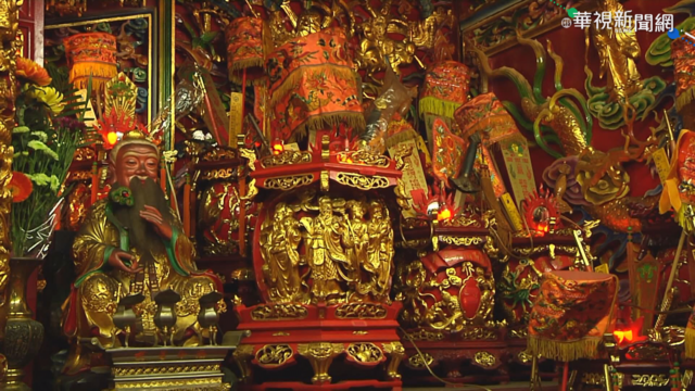 全台最貴光明燈 連5年同一人點走!