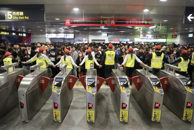 北捷跨年42小時不收班 板南線最快2分鐘一班車