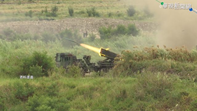 中國坦克演練城市戰 專家:警告台灣