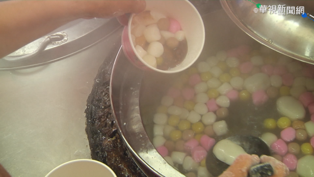 冬至吃湯圓! 老店一早湧排隊人潮