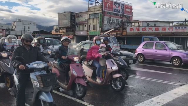 憂資收場大火毀結構 光榮路橋暫封閉