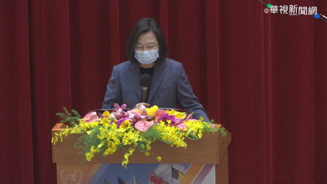 亞洲週刊諷蔡英文獨裁 綠批立場親中