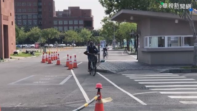 3男入校園｢傳福音｣ 邀學生上車吃飯