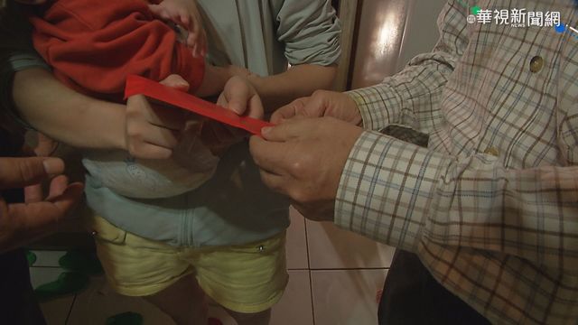 七口之家快斷炊 父網拍嬰兒車籌錢