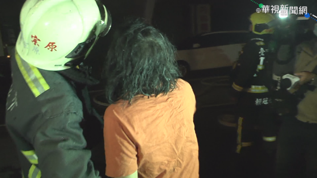 手機充電釀禍 大樓火警女屋主嗆傷