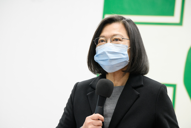 蔡英文年終談話：前8局領先第9局仍不能鬆懈