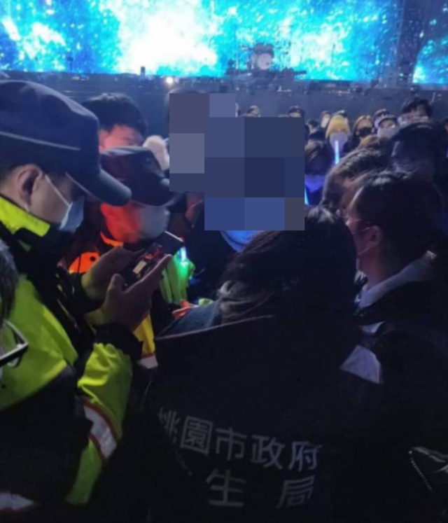 疑似自主健康管理者也在現場！ 警闖五月天演唱會帶回