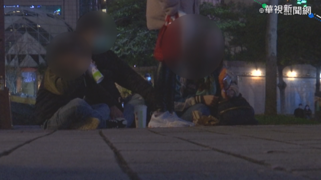 北市防疫跨年 管制區仍見飲食.脫口罩