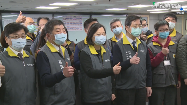 告別2020 總統指揮中心送甜點慰勞