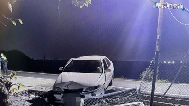 蔡啟芳開車撞電桿 妻腳骨折送醫