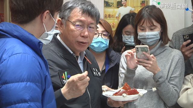 視察豬肉標示 柯酸藍綠｢把人民當白痴｣