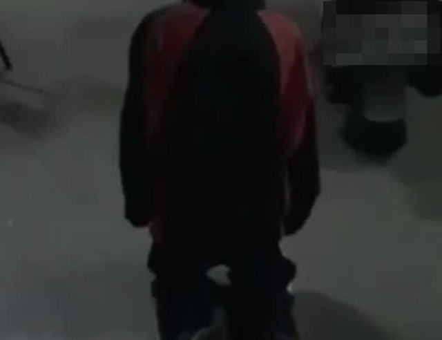 國中生集體「杖刑」同學！校方通報警方處理