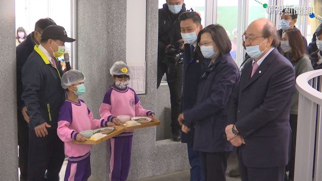萊豬開放後 總統首下鄉看營養午餐