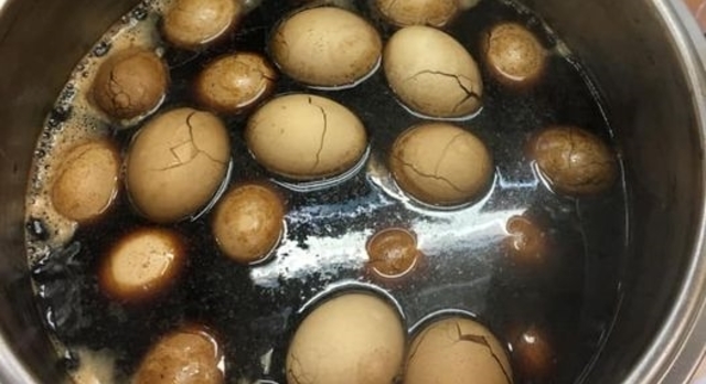 別用關東煮夾拿茶葉蛋！ 「47顆全報廢」原因曝