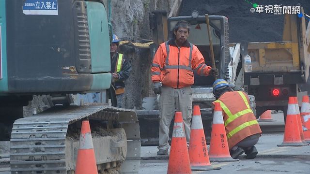 錐麓隧道口坍方搶通 持續修補邊坡