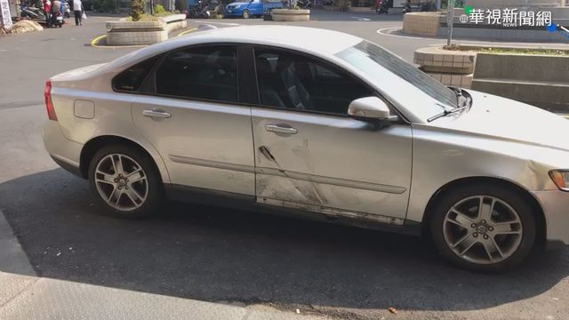 酒駕撞路邊攤販 再波及3人.5機車