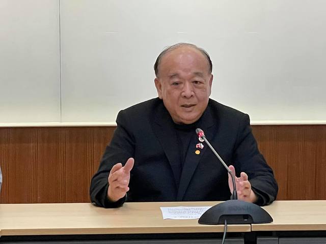 批指揮中心「擠牙膏」 吳斯懷8點籲：預擬封城計畫