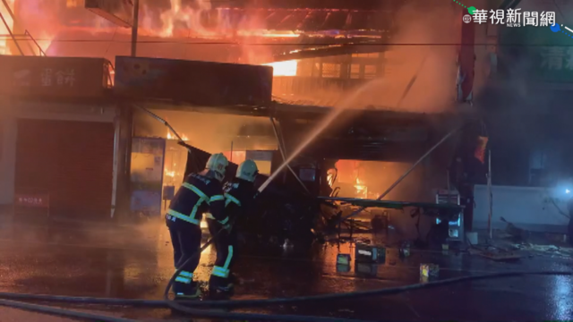 煙火釀災? 民雄江厝店火警7店鋪燒毀