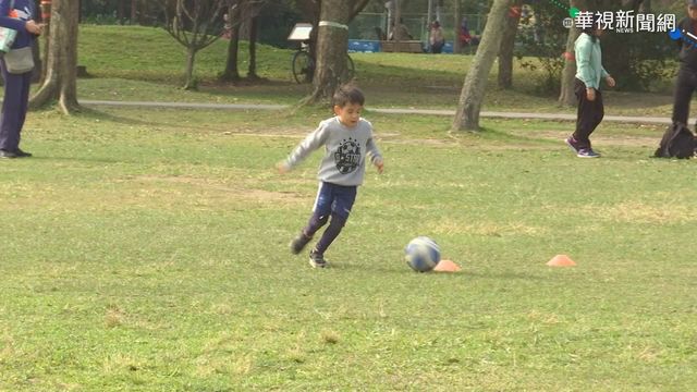 台灣人口首度負成長 新生兒少於死亡數