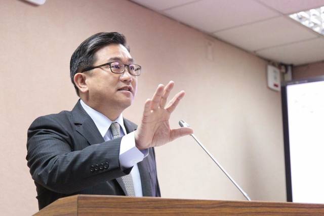 藍營凍結疾管署預算1000萬 王定宇怒轟：人豬不分