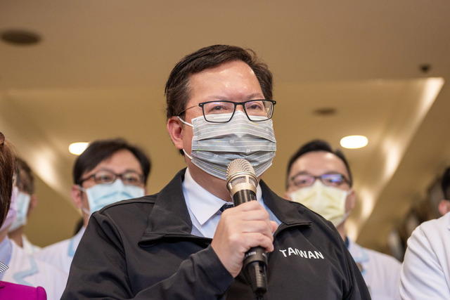 鄭文燦：大型活動一律取消或延期、寒假課輔即起暫停