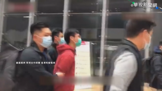 中大保安被撒粉 港警夜搜宿舍逮3學生