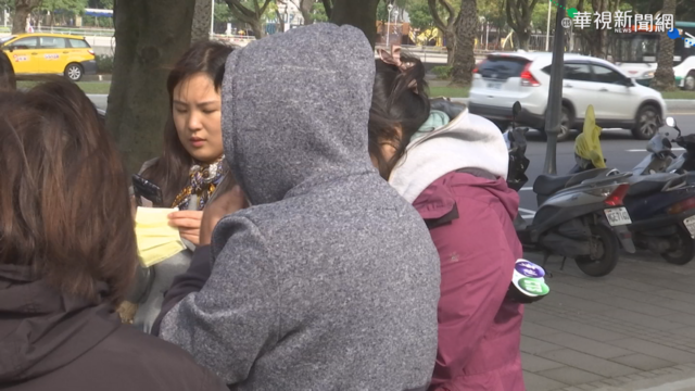 不滿餐點等太久 男飆國罵毆外送員