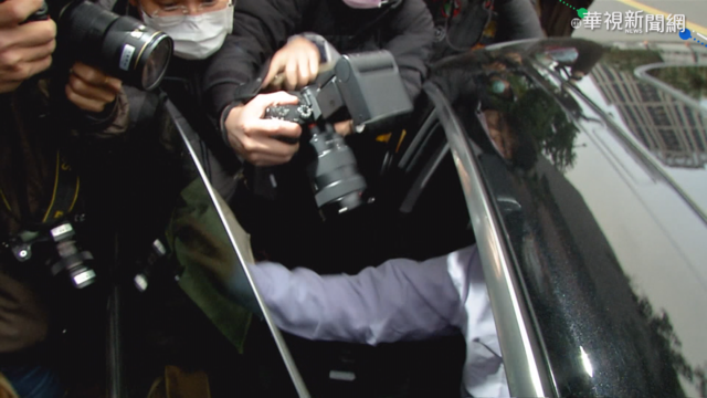 涉索賄 蘇震清千萬.辦公室主任150萬交保