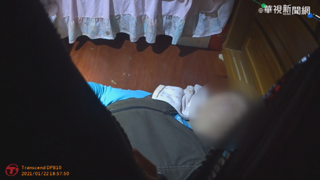 獨居婦突失聯 警破門驚見癱倒在地