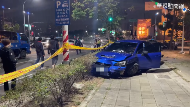 高雄轎車失控撞公園 釀一死一傷悲劇