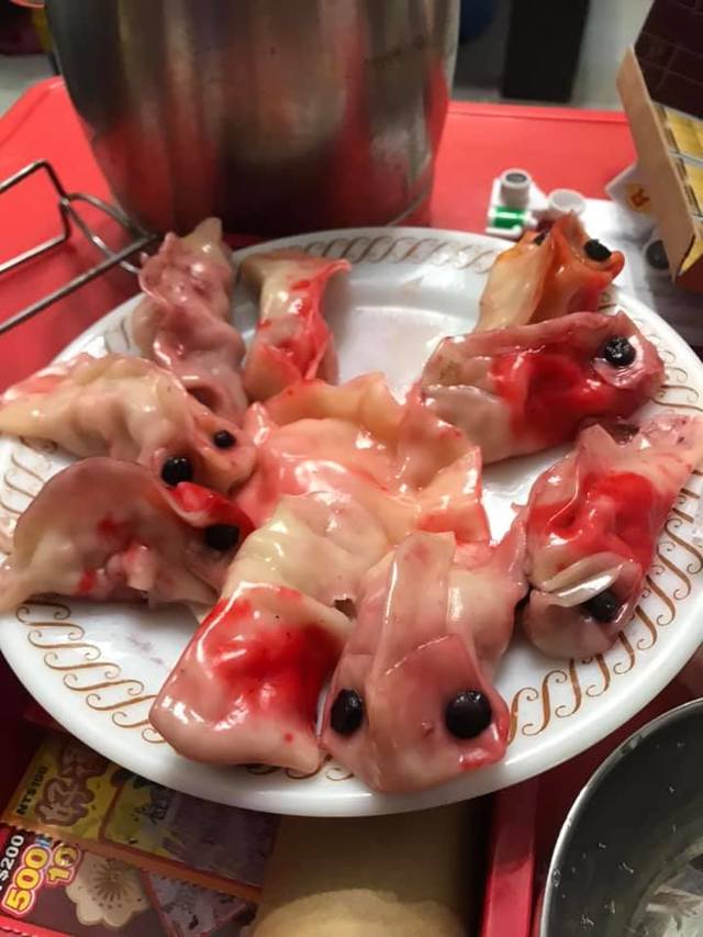 (翻攝臉書《爆廢1公社》)