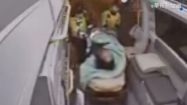 獨居婦昏倒在家 幸男友報警破門救人