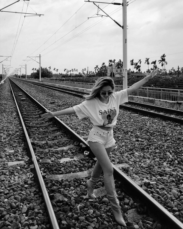 「小蔡依林」私闖鐵路拍美照！ 台鐵怒報警法辦