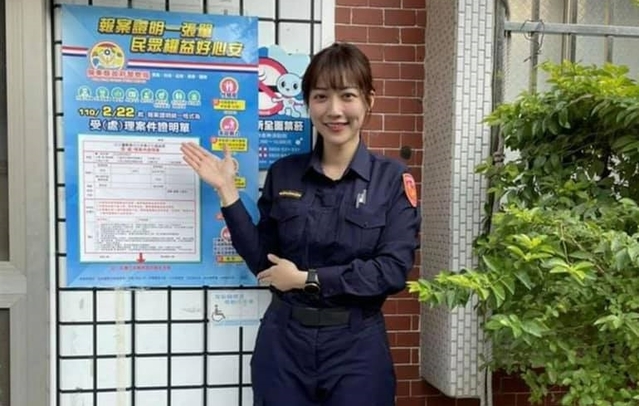 美女警察拍宣傳照吸睛 眾喊：突然想被臨檢