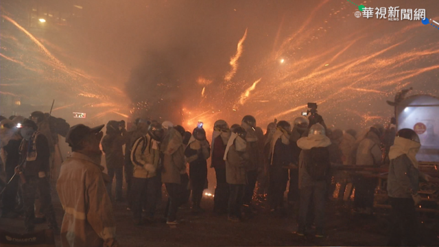鹽水蜂炮縮小規模 35座炮城開炸仍震撼
