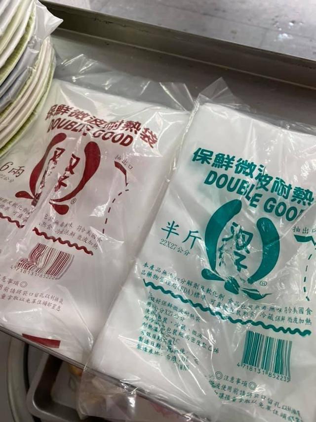 客拿整包塑膠袋…店員怒追回反遭嗆：拿幾個會怎樣
