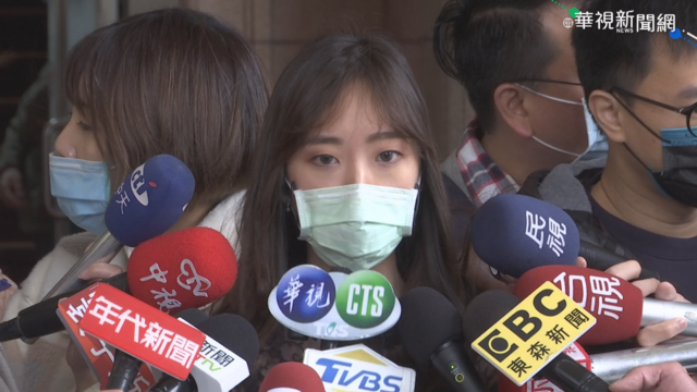 丁允恭涉性騷懲戒案開庭 妻現身挺