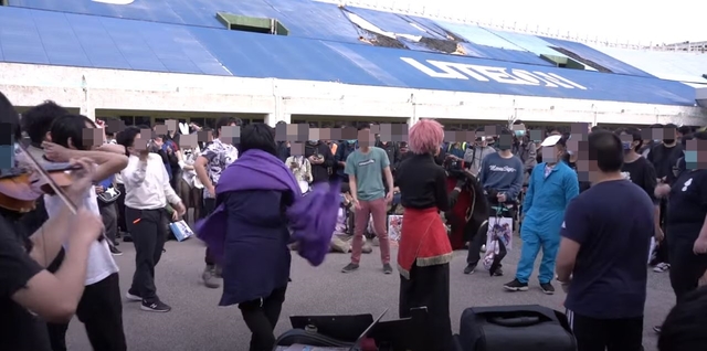 動漫迷公眾場合唱「幼女神曲」 戀童歌詞引論戰