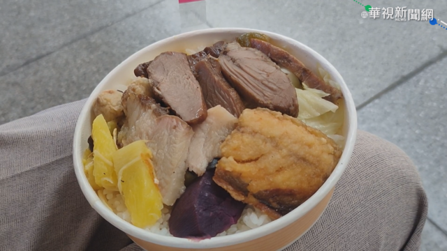 全民挺果農! 台鐵新菜色｢鳳梨炒木耳｣