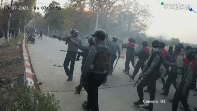 緬甸軍強力掃蕩 攻大學追捕抗爭者
