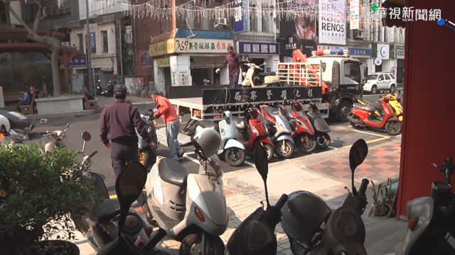 砸3億修繕人行道 機車.單車占用違停