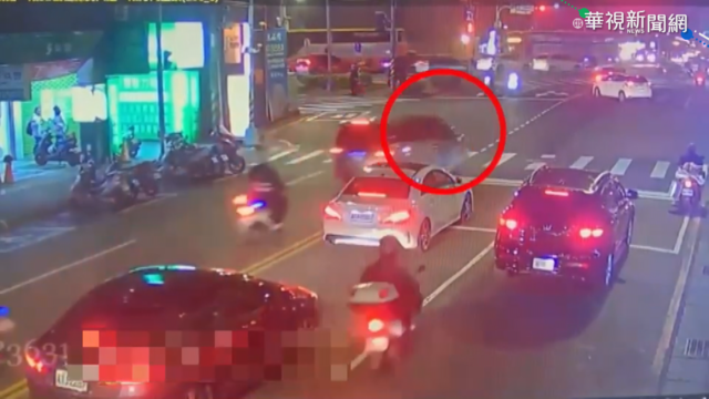 偷母車藏毒 男遇警心虛衝撞遭逮