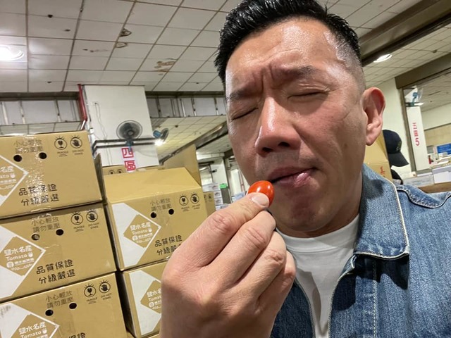 杜汶澤現身台北果菜巿場 「把最好的水果蔬菜運到香港」