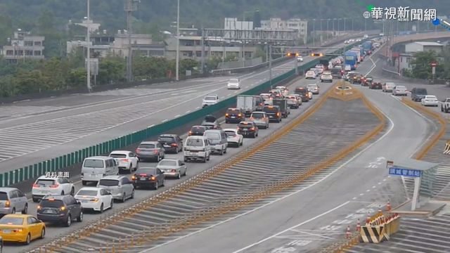 避清明連假國道車潮 提前掃墓更省錢