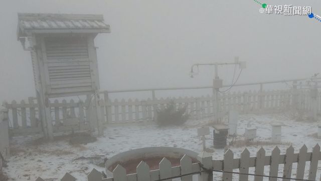 玉山再下三月雪 銀白世界好夢幻